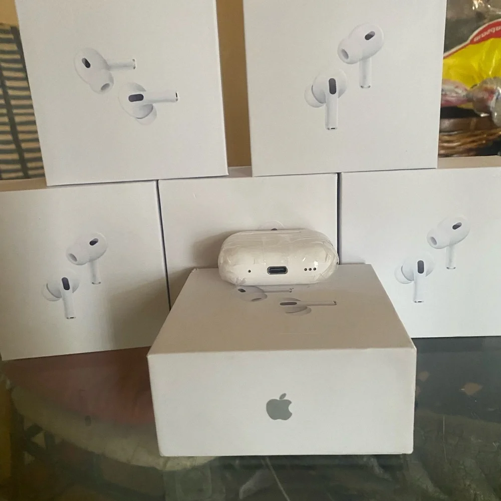 Apple AirPods Pro 2 ANC W/ Box & Charger